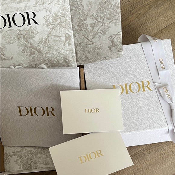 Dior Other - Dior Gift packaging Set of Dior box shopping bag and envelopes
